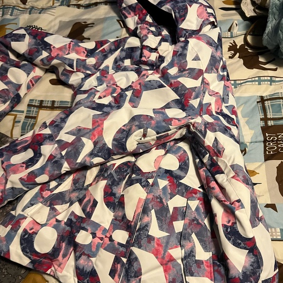 Women’s Roxy coat - Picture 7 of 8